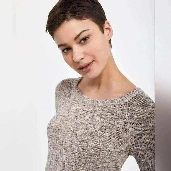 Raglan 3/4 Sleeve Sweater - Picture 1 of 6